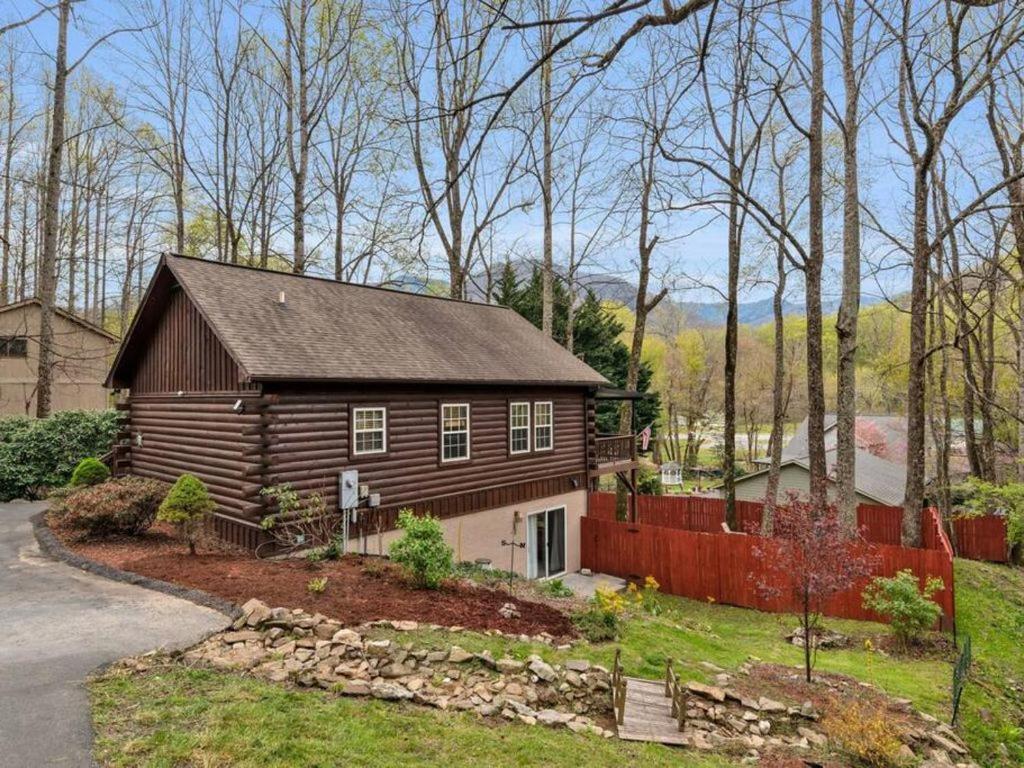 Soco Serene Cabin In The Heart Of Maggie Valley Kültér fotó